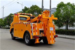 江桥镇高速路拖车费